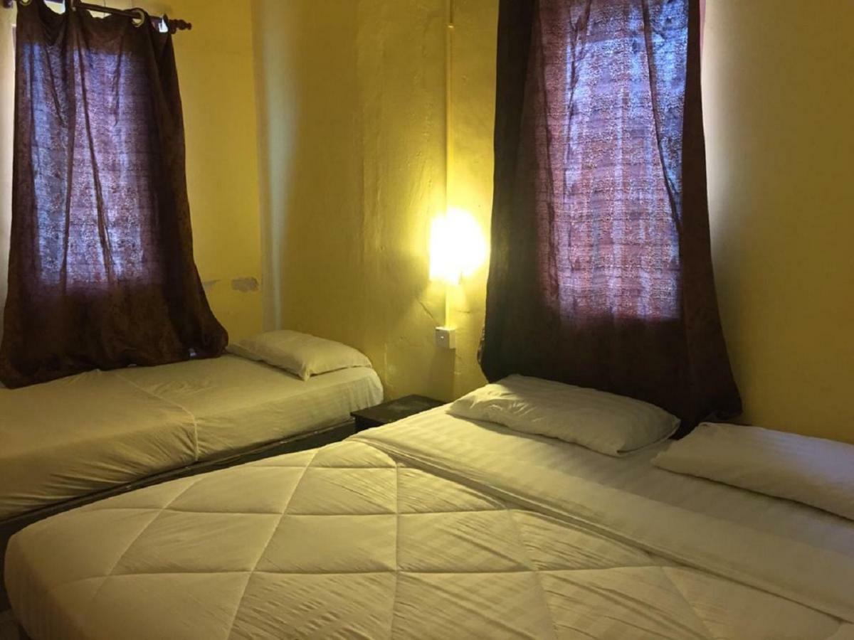 De Chempedak Guesthouse 6 & 7 Kampong Baru Екстер'єр фото